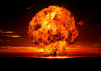 Глава МИД РФ: «возникает реальный риск ядерной войны»