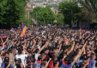 Арменияда 10 миң адам Н. Пашиняндын отставкасын талап кылууда