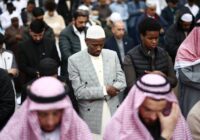 7 из 10 мусульман в Великобритании сталкиваются с исламофобией на работе