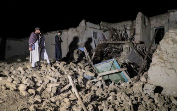 При землетрясении в Афганистане погибли 1,5 тысяч человек, более 2 тыс пострадали