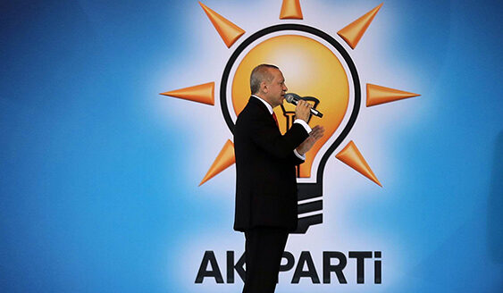Сурамжылоолордо Эрдогандын башкаруучу партиясы популярдуулугун жоготууда