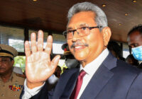 Массовые беспорядки: Президент Шри-Ланки подал в отставку и уехал из страны