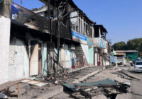Дипломатам, СМИ и международным организациям показали разрушения в результате вторжения Таджикистана в КР-ФОТО