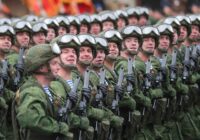 Россиянын армиясында бир жыл кызмат өтөгөн эмгек мигранттары жарандык ала алышат