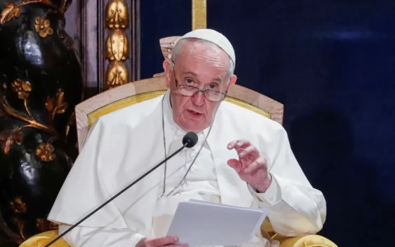 Рим папасы: диний лидерлер согушту колдобош керек