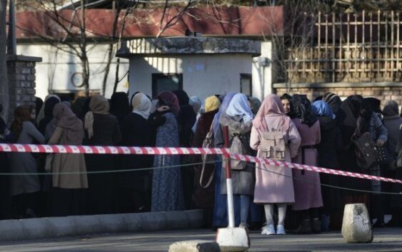 Мусульманские страны осудили очередной запрет талибов для женщин
