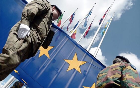 Зеркальный ответ: европейские армии могут быть признаны в Иране террористическими