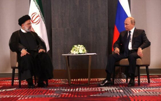 Путин и Раиси обсудили двусторонние отношения