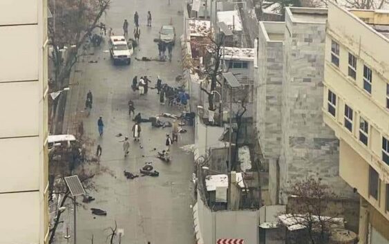 Кабулда ТИМ имаратынын жанындагы жардыруудан 21 киши мерт кетти