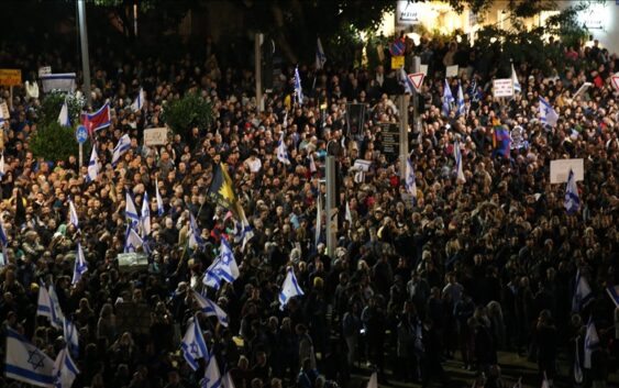 80 тысяч человек вышли на митинг против правительства Израиля — видео, фото