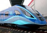 Самый быстрый поезд в мире на водороде запустили в КНР — ВИДЕО