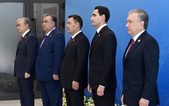 Где служили президенты Центральной Азии?