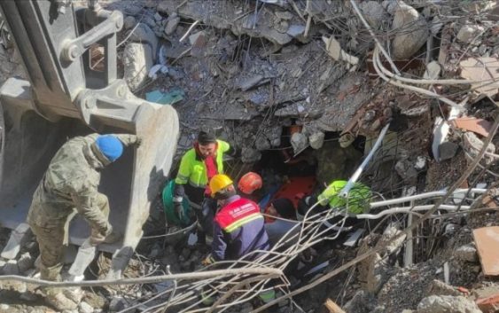 Число погибших при землетрясениях в Турции выросло до 36 тысяч