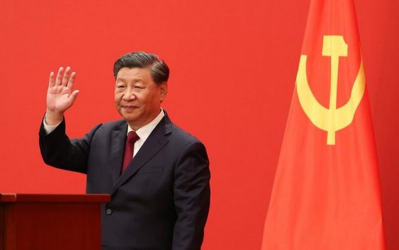 Единогласно: Си Цзиньпин стал первым переизбранным на третий срок лидером Китая