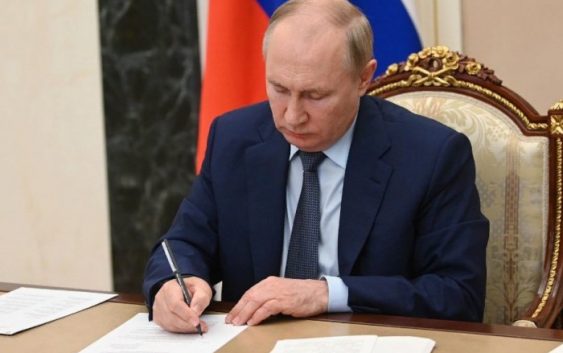 Путин подписал закон об ужесточении наказания за терроризм