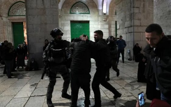 Столкновения на Храмовой горе: сионистский террор против палестинцев в священный месяц мусульман