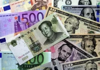Юань стал глобальной резервной валютой, заявил глава ВЭБа