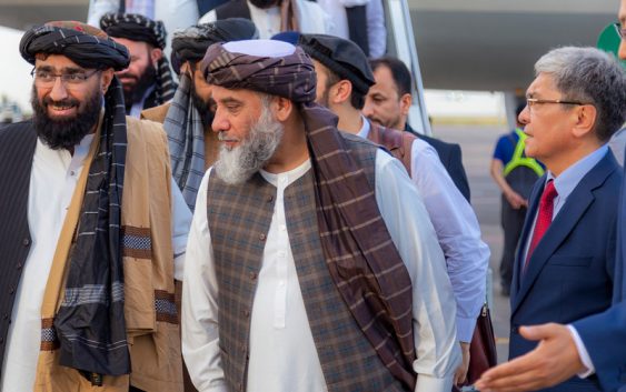 Талибандын 200дөн ашуун өкүлү Казакстанга барышты