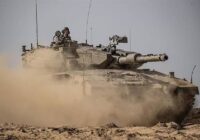 Израильская армия выжигает густые лесные районы на юге Ливана