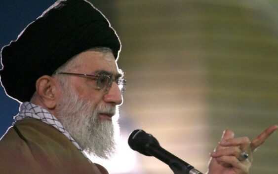 Духовный лидер Ирана призвал мусульманские страны разорвать экономические связи с Израилем
