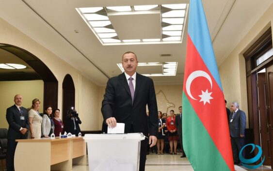 В Азербайджане назначены внеочередные выборы президента