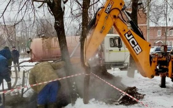 В Ивановской области пятеро подростков упали в яму с кипятком￼