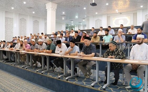 Первая исламская академия: Кыргызстан начнет выпускать своих теологов и исламоведов