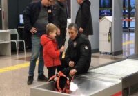 Паника с оружием в аэропорту… Его нашли в сумке 6-летнего ребенка