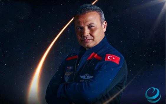 Түркия биринчи жолу астронавтын космоско жөнөттү. Видео