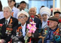 Кыргыз элин жана өлкө башчысын Жеңиш күнү менен куттуктаган өлкө лидерлери