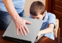 Названы опасные последствия детской интернет-зависимости